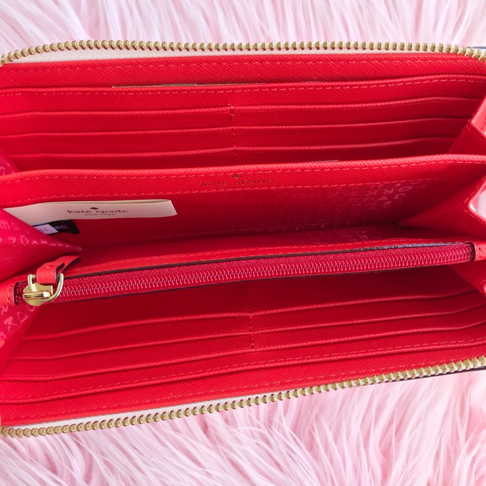 🌶 Kate Spade Liberty Street Hot Peppers Wallet🌶 - Picture 3 of 7